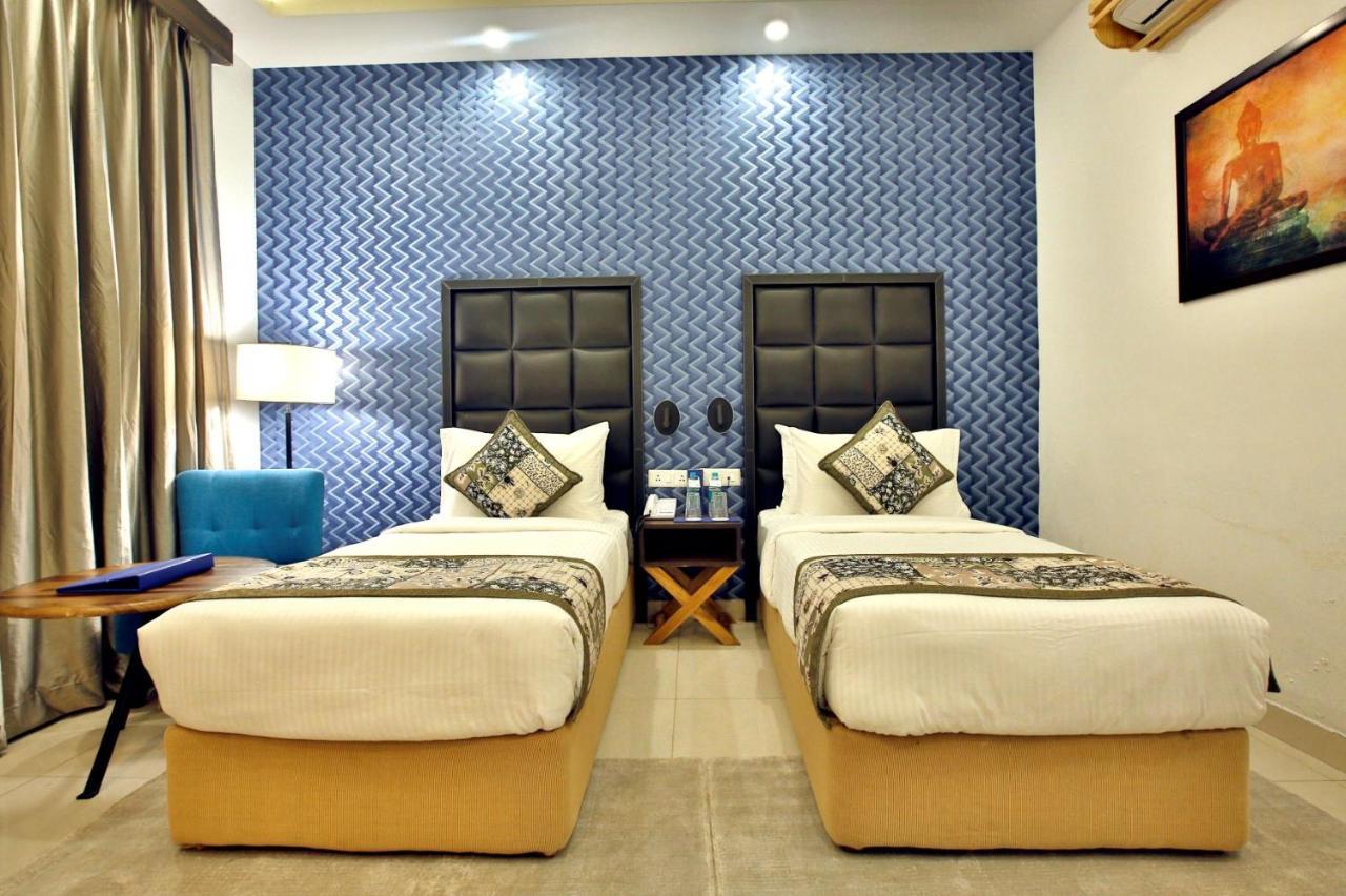 The Fern Residency Noida Hotel Exterior photo